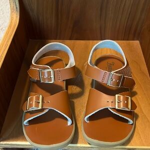 Footnotes sandals. Worn once. Size 11. Velcro strap.